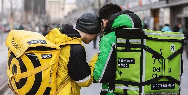 Жители Югры выбрали идеальную подработку для подростков