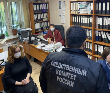 В Югре сотрудница Роспотребнадзора кошмарила бизнес ради личной выгоды 
