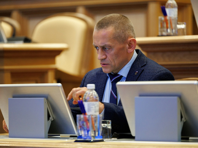 Ветеран СВО Дмитрий Аксёнов вошел в состав бюджетного комитета Думы Югры