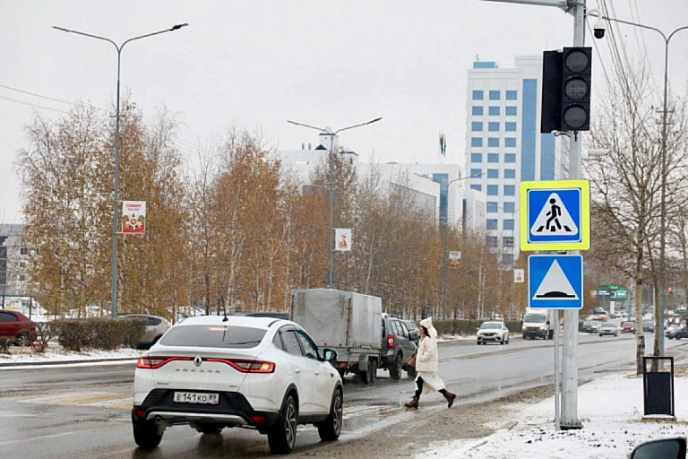 Депутат Сургута поднял вопрос об избыточности светофоров на автодорогах
