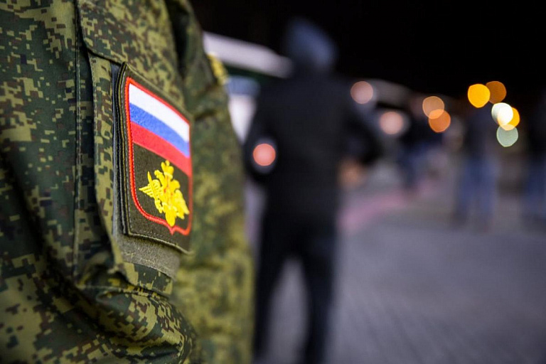 Югорчанин вернулся домой из украинского плена