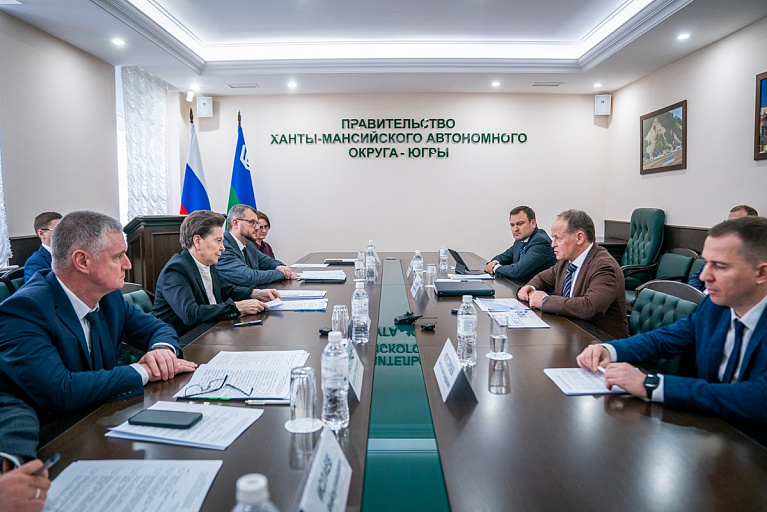 Наталья Комарова и Александр Дыбаль обсудили векторы сотрудничества 