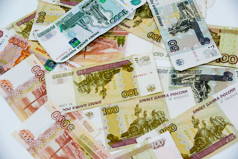 Что является подарком должностному лицу, а что взяткой