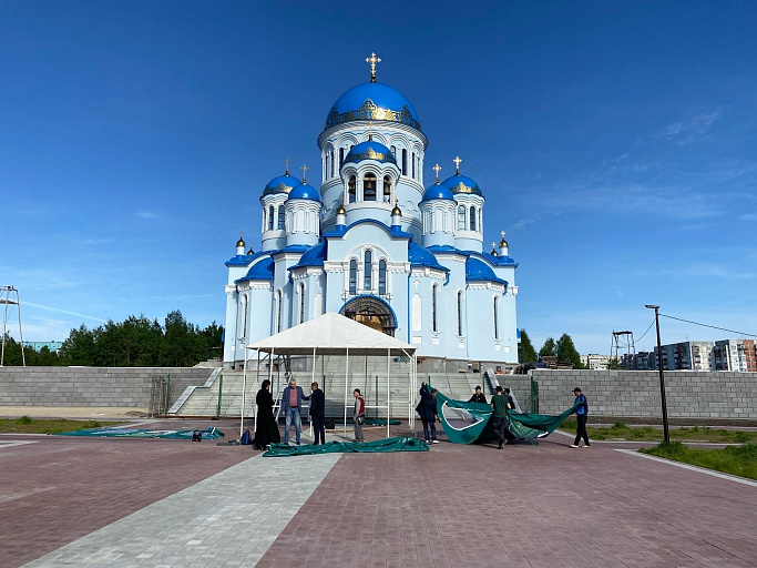 Свято-Троицкий православный приход в Сургуте подготовился к престольному празднику
