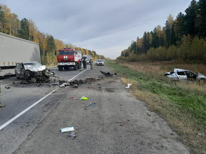 В тройном ДТП в Югре погиб человек