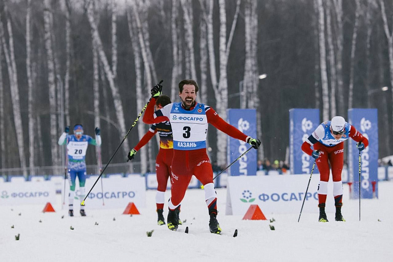 Югорский лыжник Сергей Устюгов выиграл чемпионат России