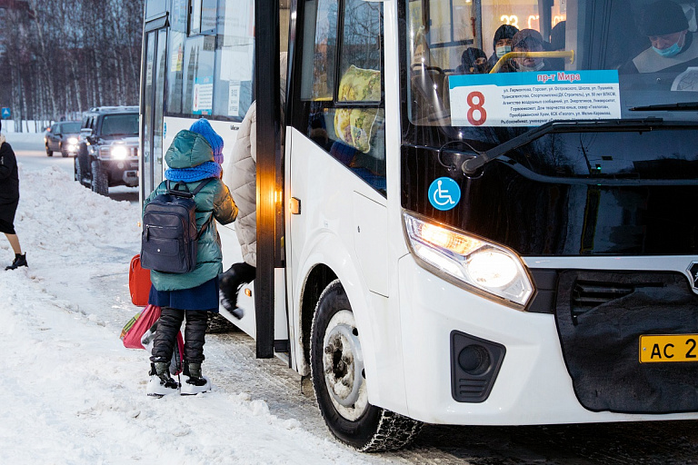Жители Сургута смогут ездить на автобусах с пересадкой по одному билету 