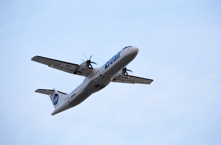 Авиакомпания Utair судится с буйным пассажиром 
