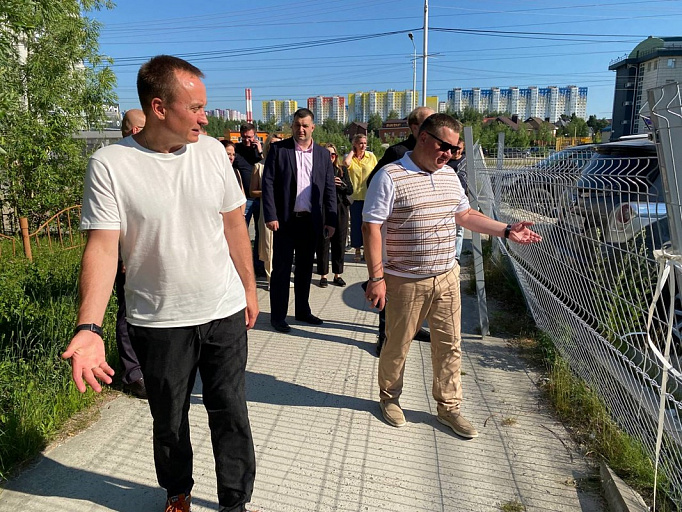 Сургут приводят в порядок после пеших прогулок главы города 