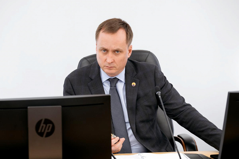 Максим Слепов возглавил сургутских единороссов