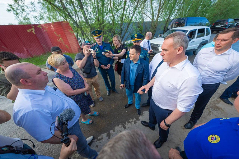 Руслан Кухарук дал ряд поручений после посещения подтопленных районов Нижневартовска