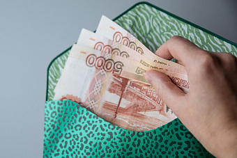 В ХМАО судят двух жительниц юга РФ за мошенничество с пособиями на 1,8 млн рублей