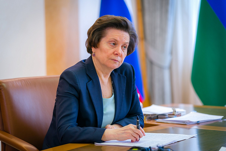 Наталья Комарова перенесла онлайн-встречу с вартовчанами из-за командировки 