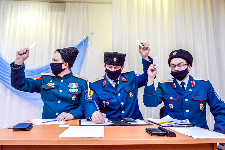 Казаки и родительские патрули будут следить за порядком в Югре