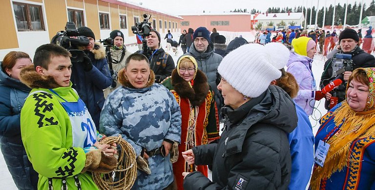 Лукойл представил опыт взаимодействия с коренными жителями Севера экспертному сообществу