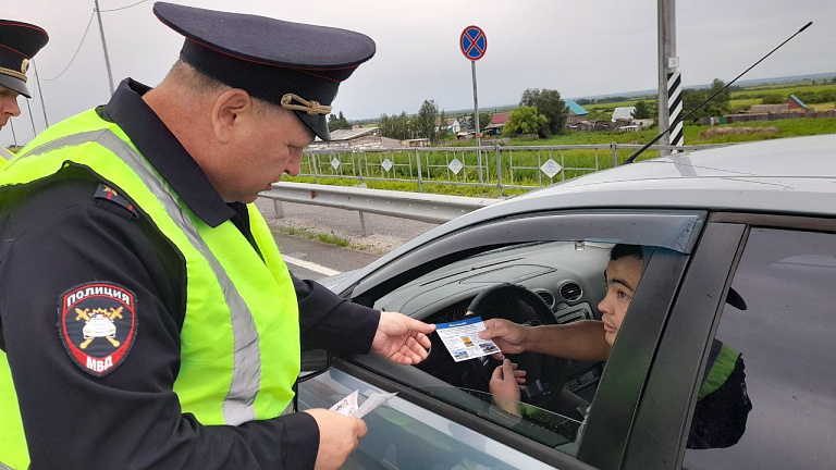 Контроль на тюменских трассах усилят из-за возвращающихся из отпуска северян 