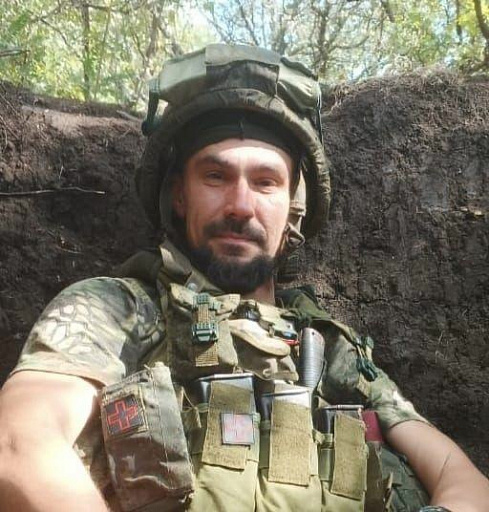 На СВО погиб десантник из Югры Иван Елхаков