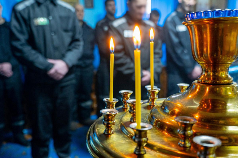 В исправительных учреждениях Югры встретили Рождество
