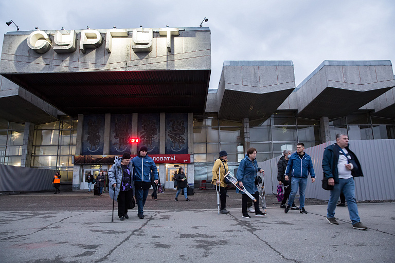 В Сургуте проводили домой пациентов из Донбасса