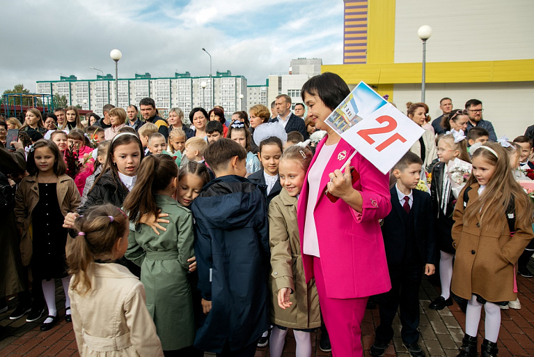 Как в Сургуте внедряли всеобщее среднее образование