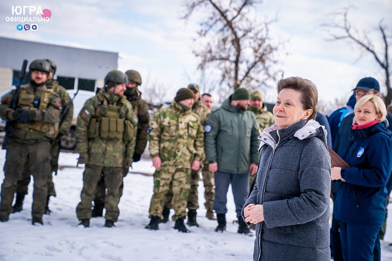 Наталья Комарова встретилась с военнослужащими из Югры на Донбассе 