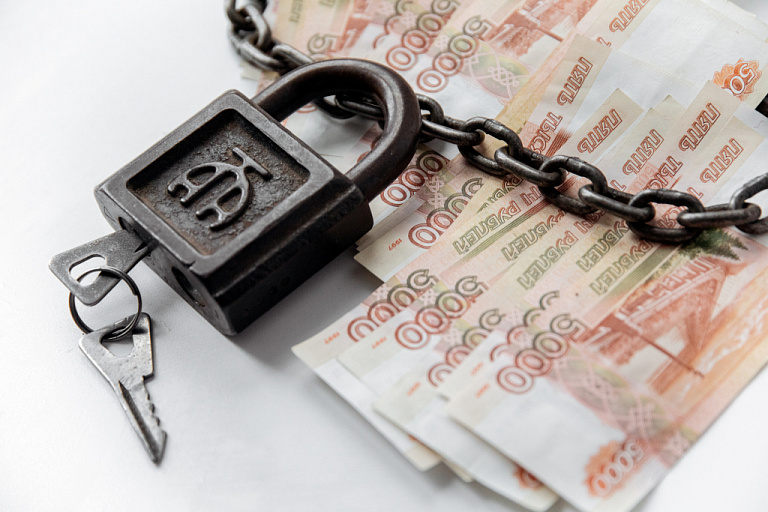 Предпринимательница из Нижневартовска перевела мошенникам более 24 млн рублей 