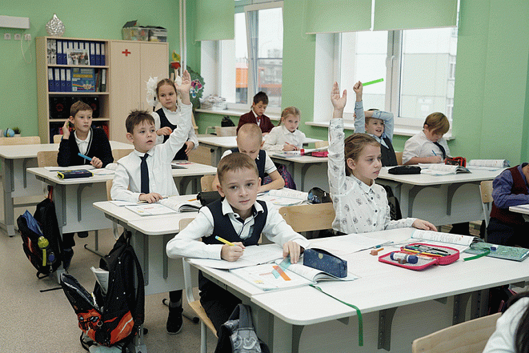 Свыше трехсот детей Донбасса будут посещать образовательные учреждения Югры