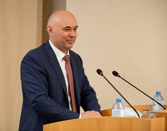 Глава Сургута Андрей Филатов сегодня публично отчитается о работе за прошлый год// ПРЯМАЯ ТРАНСЛЯЦИЯ