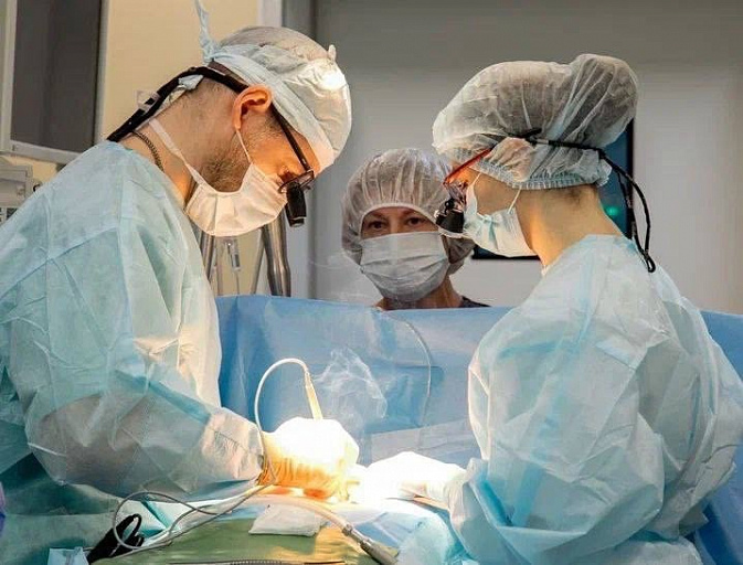 Хирурги Сургута впервые в Югре выполнили уникальную операцию на сердце ребенка 