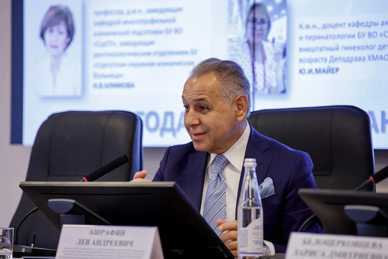 Жителям Сургута рассказали, можно ли избежать онкологического заболевания