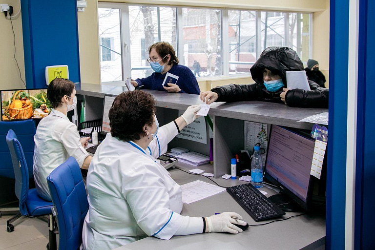 Ситуация с ковидом в Югре продолжает ухудшаться