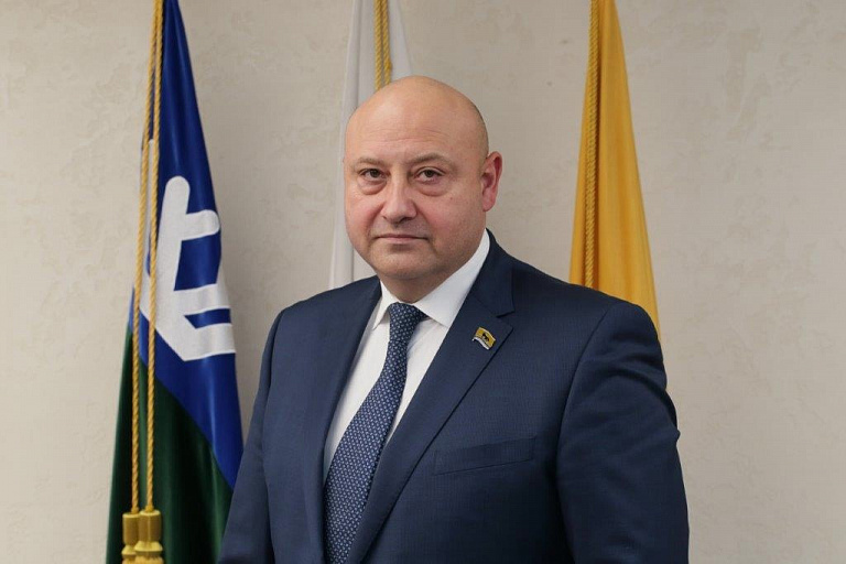 "Вопросы, конечно, еще есть", - депутат Михаил Бехтин прокомментировал отчет главы Сургута