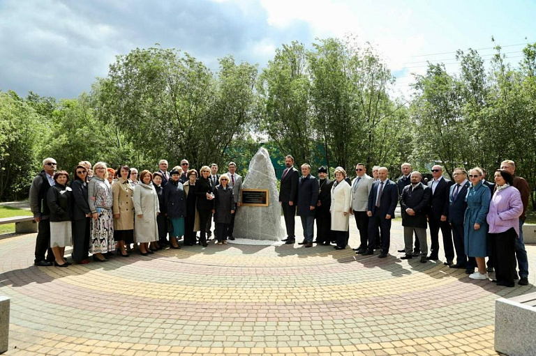 Объявлен сбор на установку памятника медицинским работникам в Сургуте 