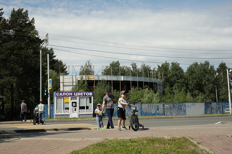 Долгострой Андрея Копайгоры в центре Сургута снесут к середине августа